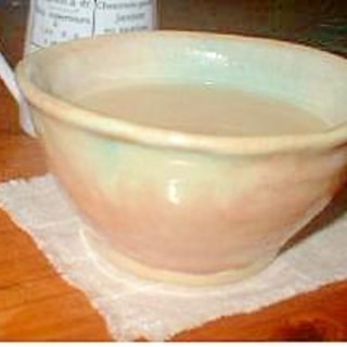 焙じ玄米茶でミルクティ